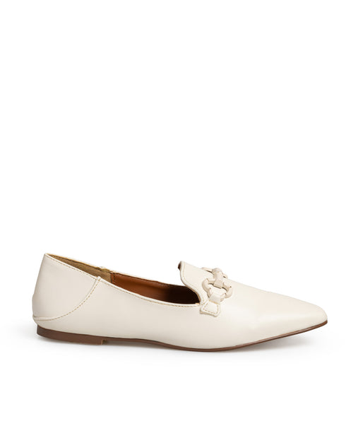 Mocasín Flat Latte Picudo Con Herraje 755